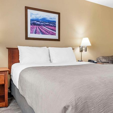 Quality Inn Airport Moncton Eksteriør bilde