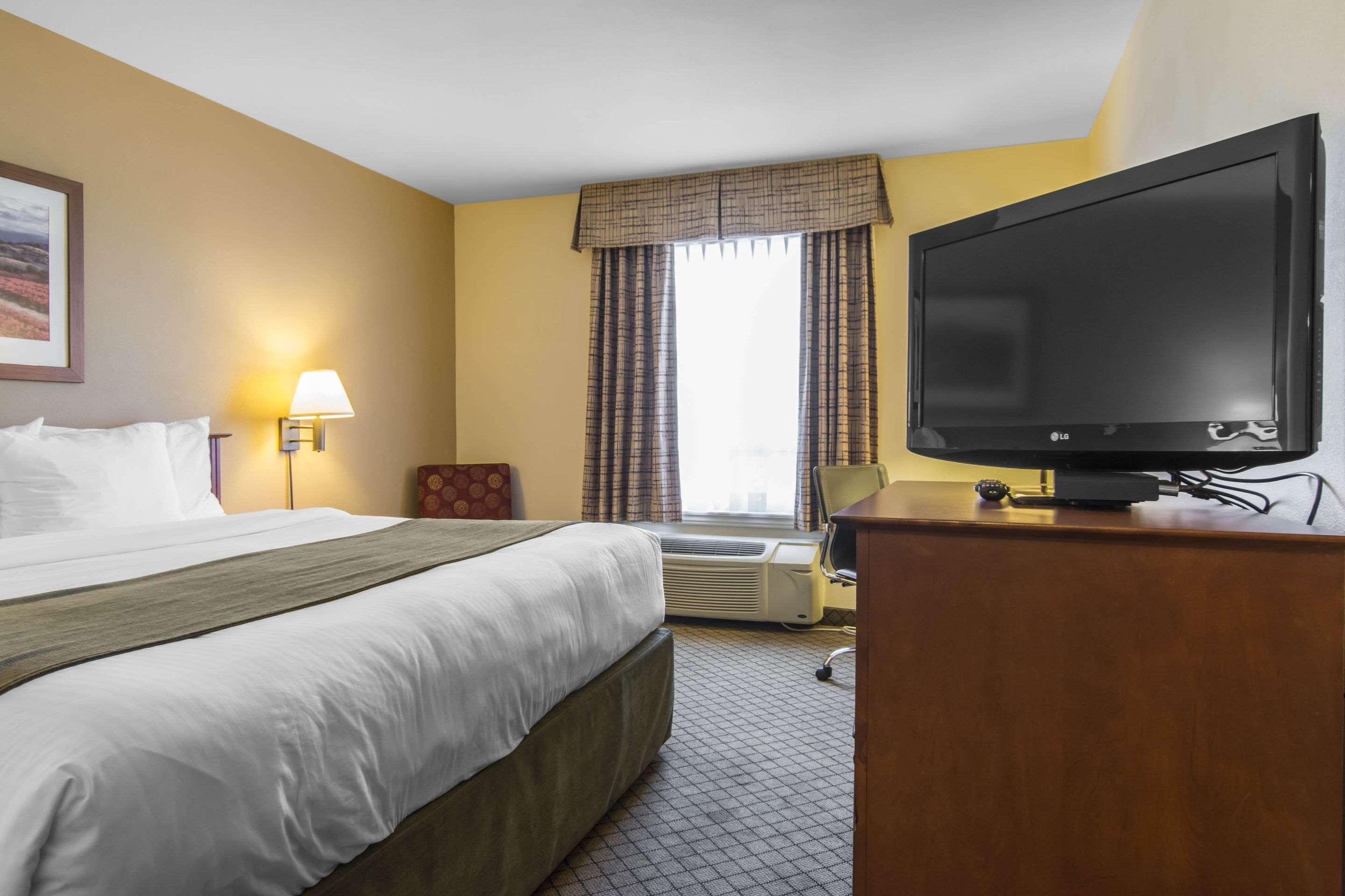 Quality Inn Airport Moncton Eksteriør bilde