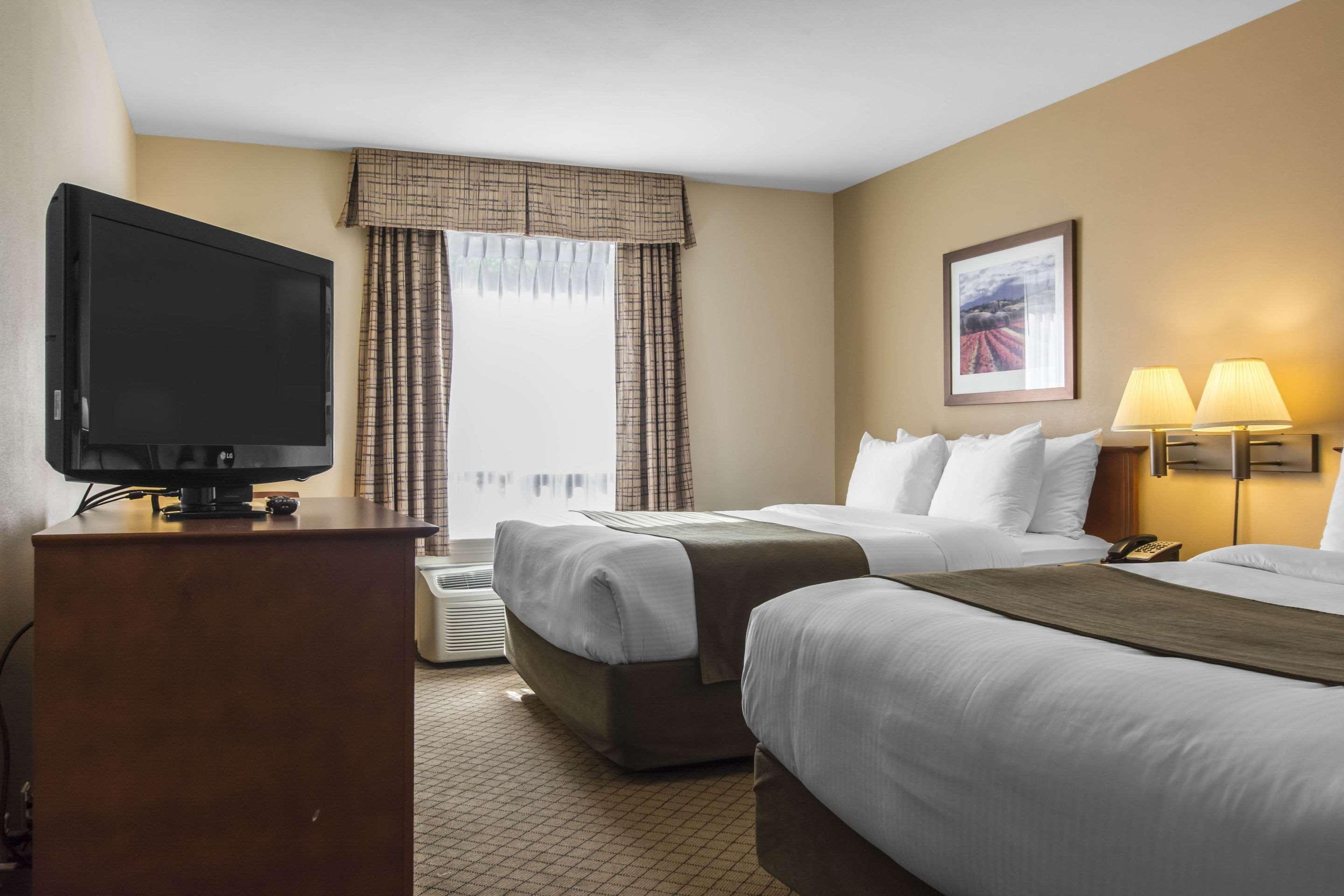 Quality Inn Airport Moncton Eksteriør bilde
