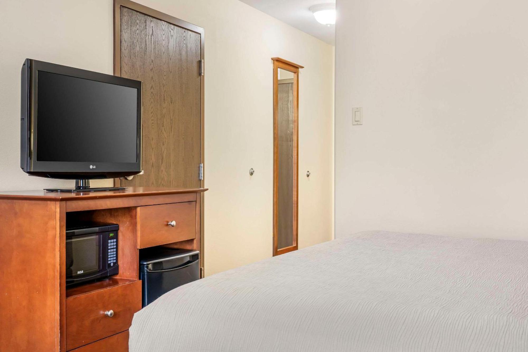 Quality Inn Airport Moncton Eksteriør bilde