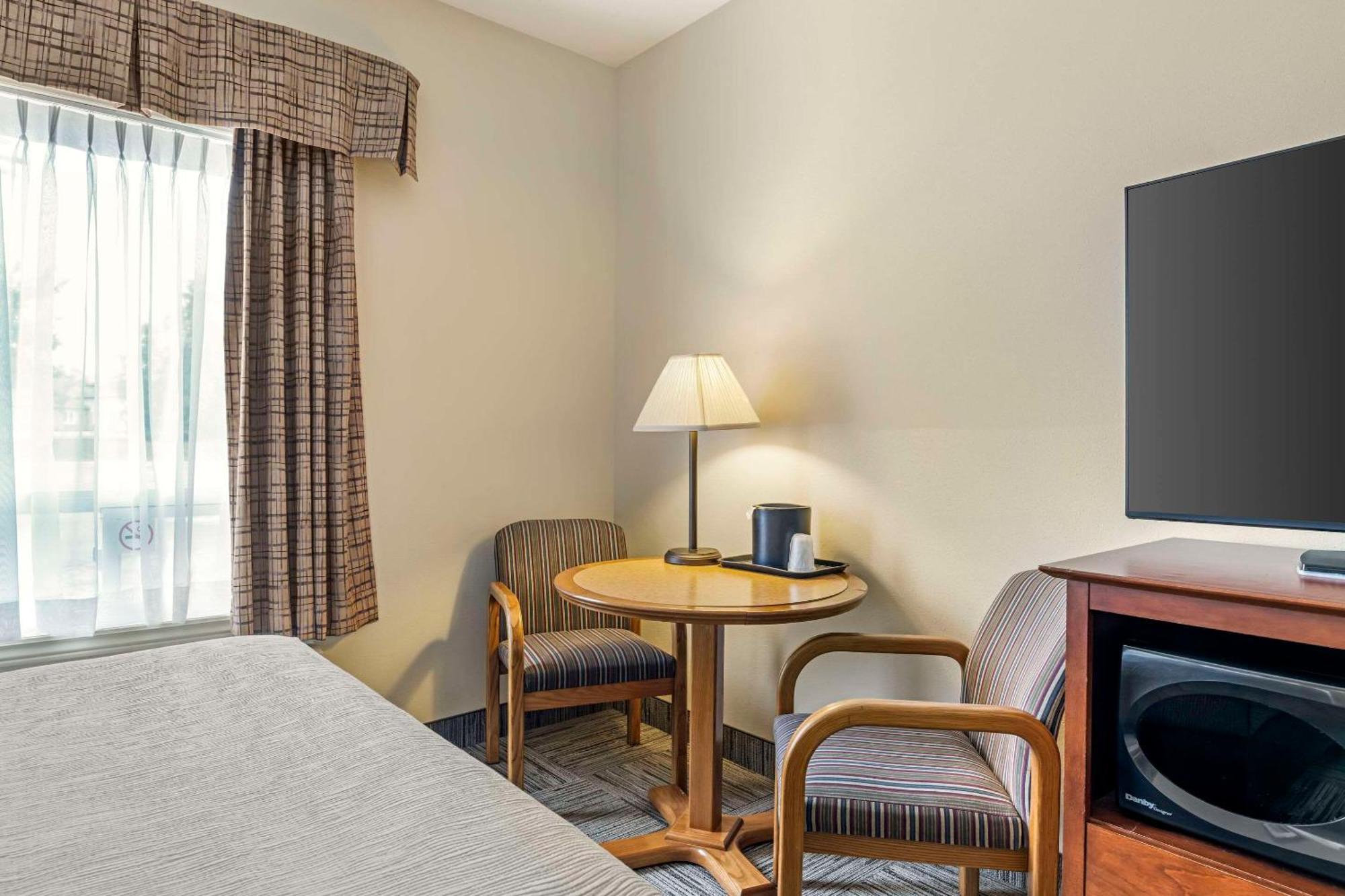 Quality Inn Airport Moncton Eksteriør bilde