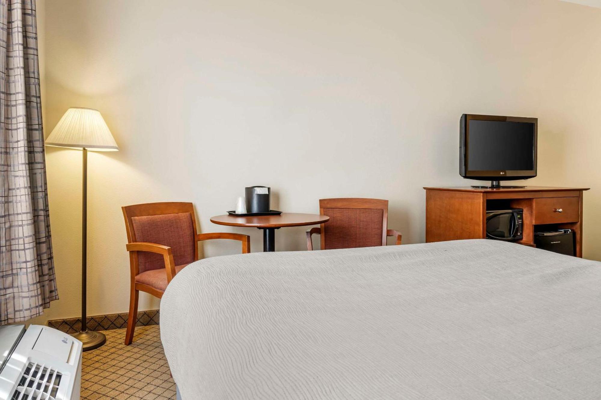 Quality Inn Airport Moncton Eksteriør bilde