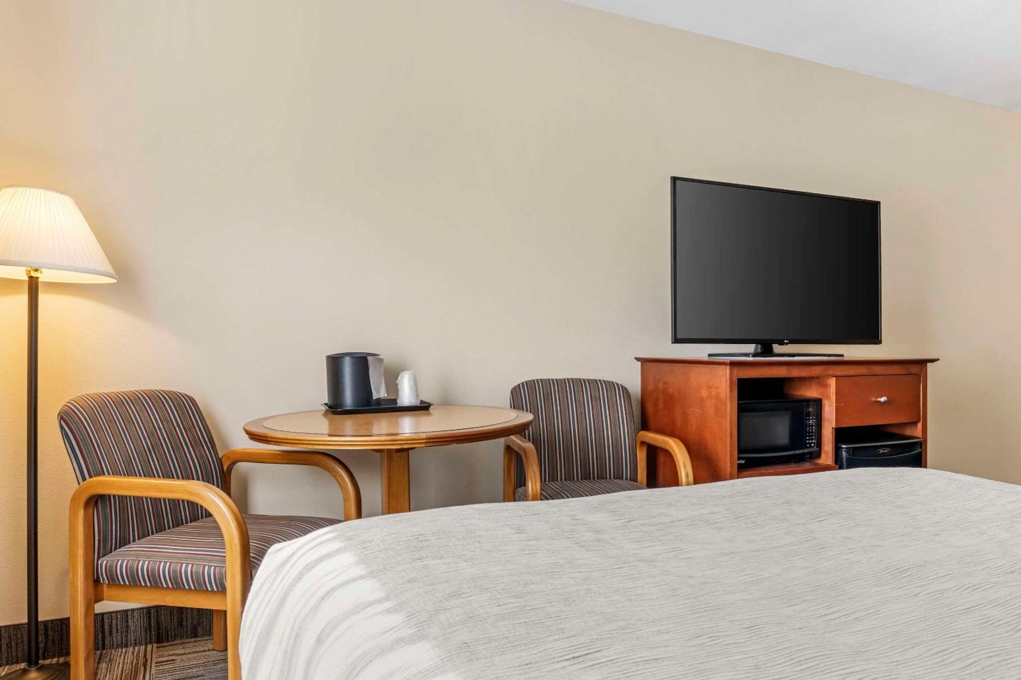 Quality Inn Airport Moncton Eksteriør bilde